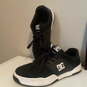 DC Shoes. Size 11 1/2. Black/White.